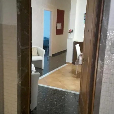 Bed & Breakfast Dolce Notte, Near San Martino Hospital Genoa